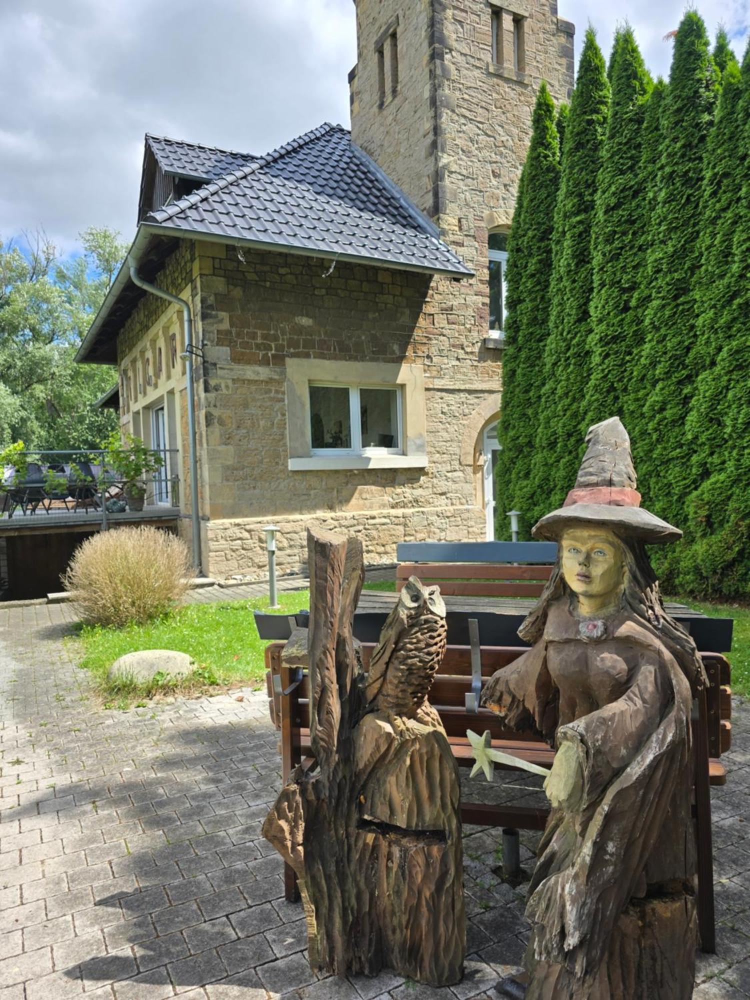 Palais Picard Westfluegel Villa Thale Exterior foto